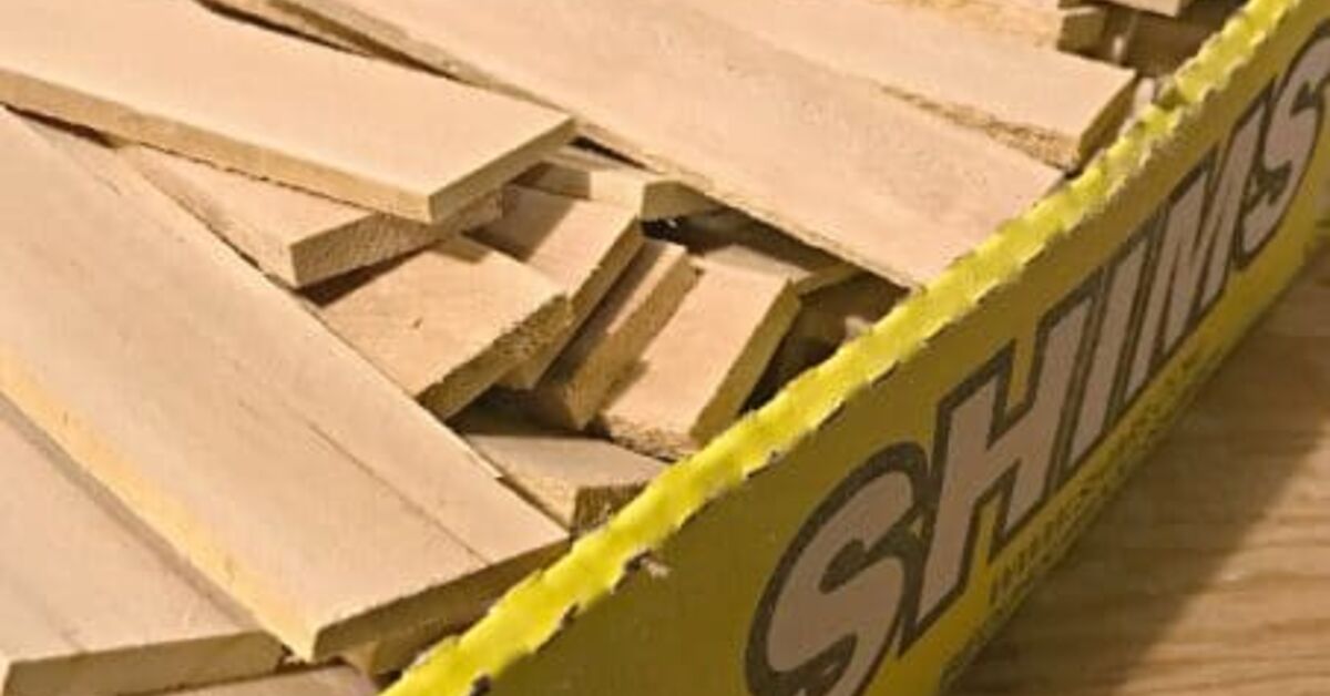 How to Create a Dramatic Wall Accent Using Wood Shims DIY