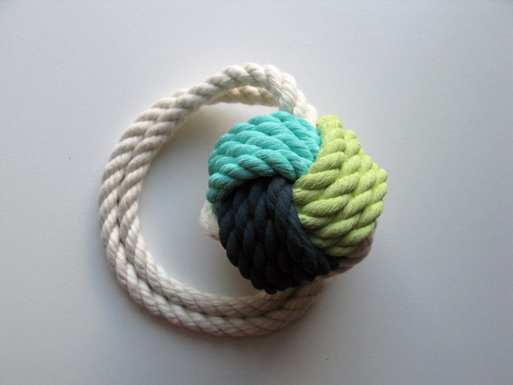 Hand Painted Knot – Large