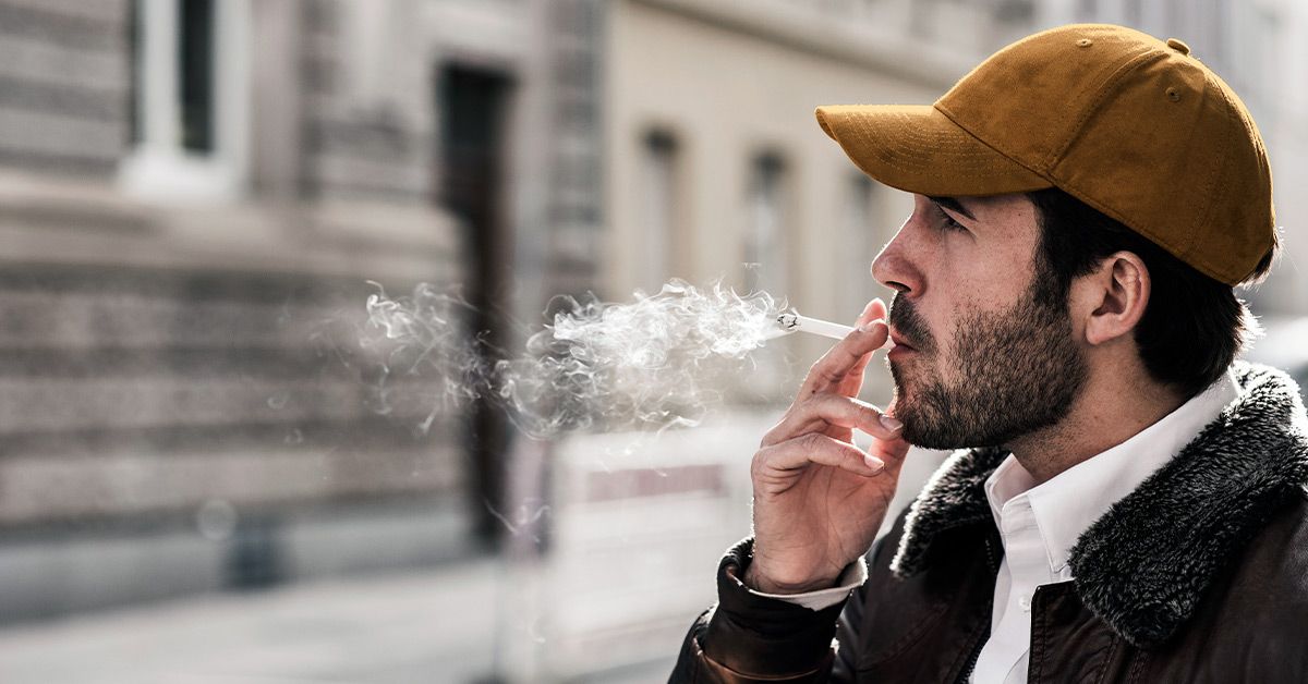 What Happens to Smokers’ Teeth?