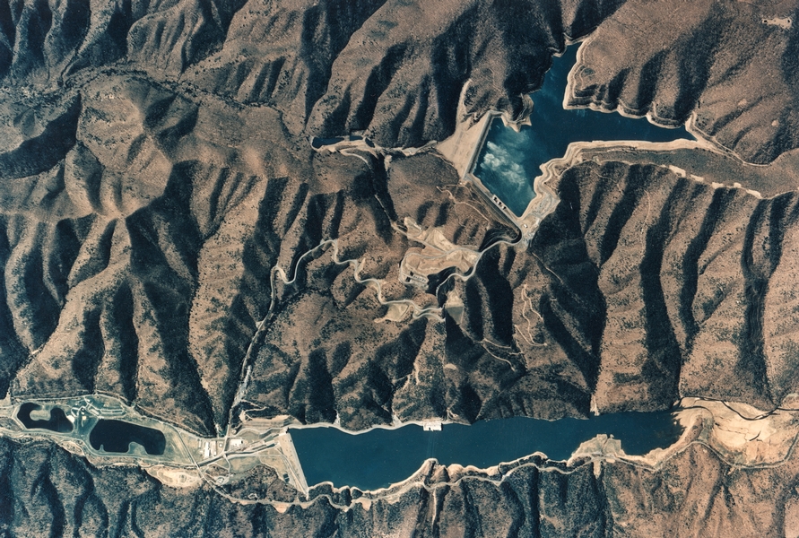 Grid-Level Energy Storage And The Challenge Of Storing Energy Efficiently