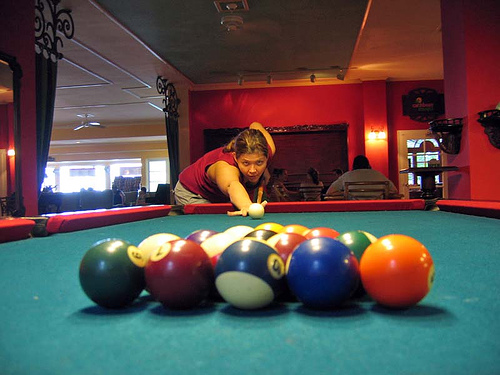 #889 The Sound of a Solid Crack From a Good Break in Billiards – 1000 Awesome Things