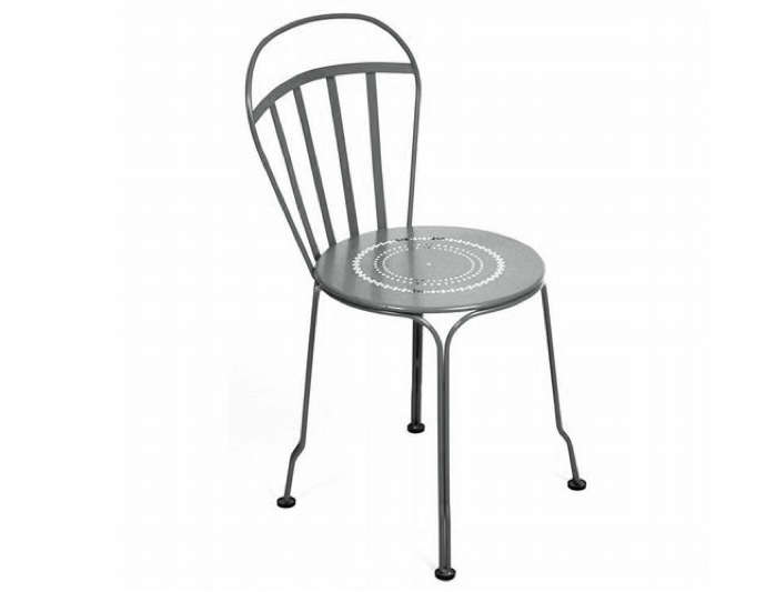 10 Easy Pieces: Café-Style Outdoor Seating