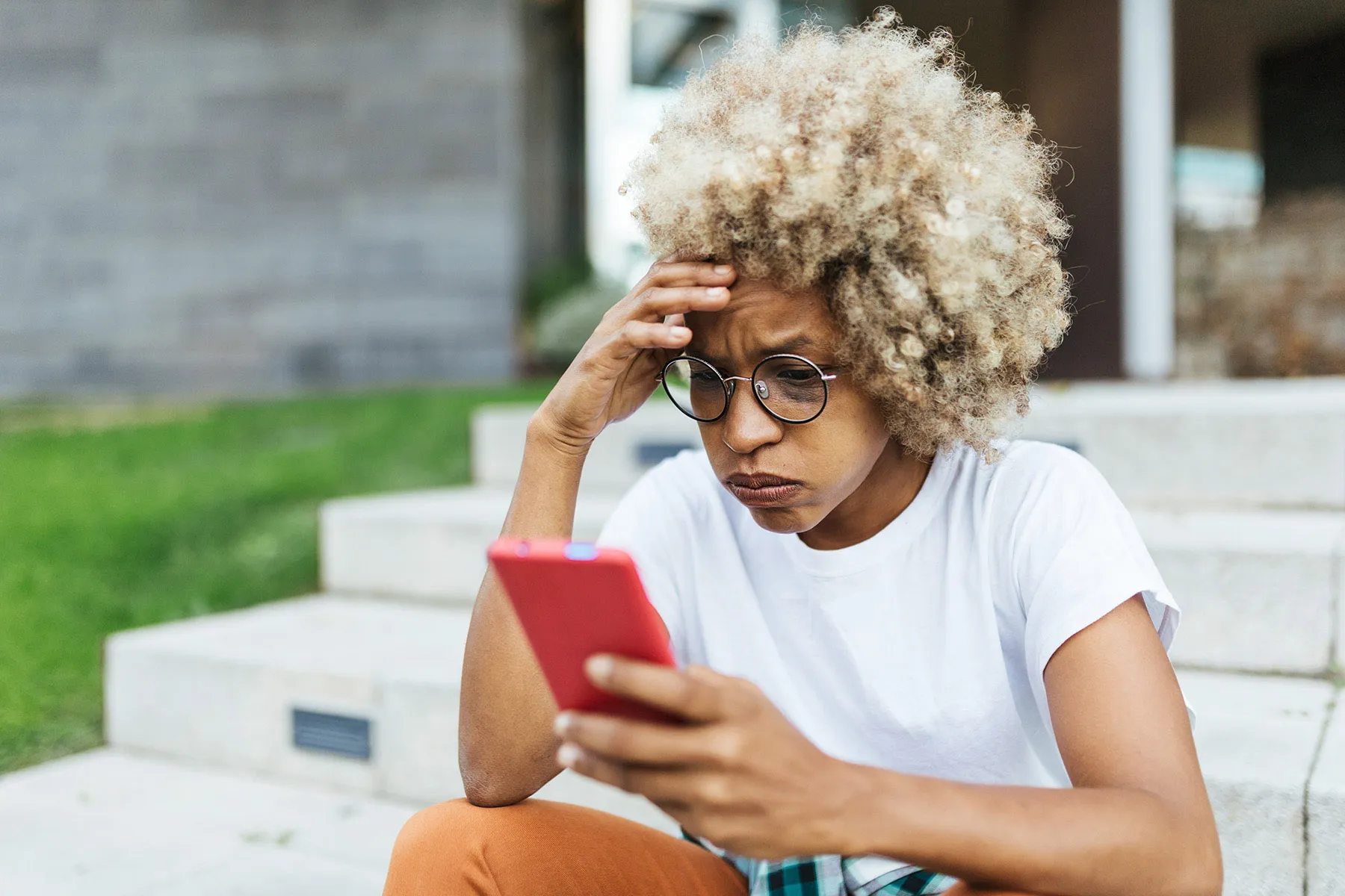 10 Bad Habits That May Trigger a Migraine