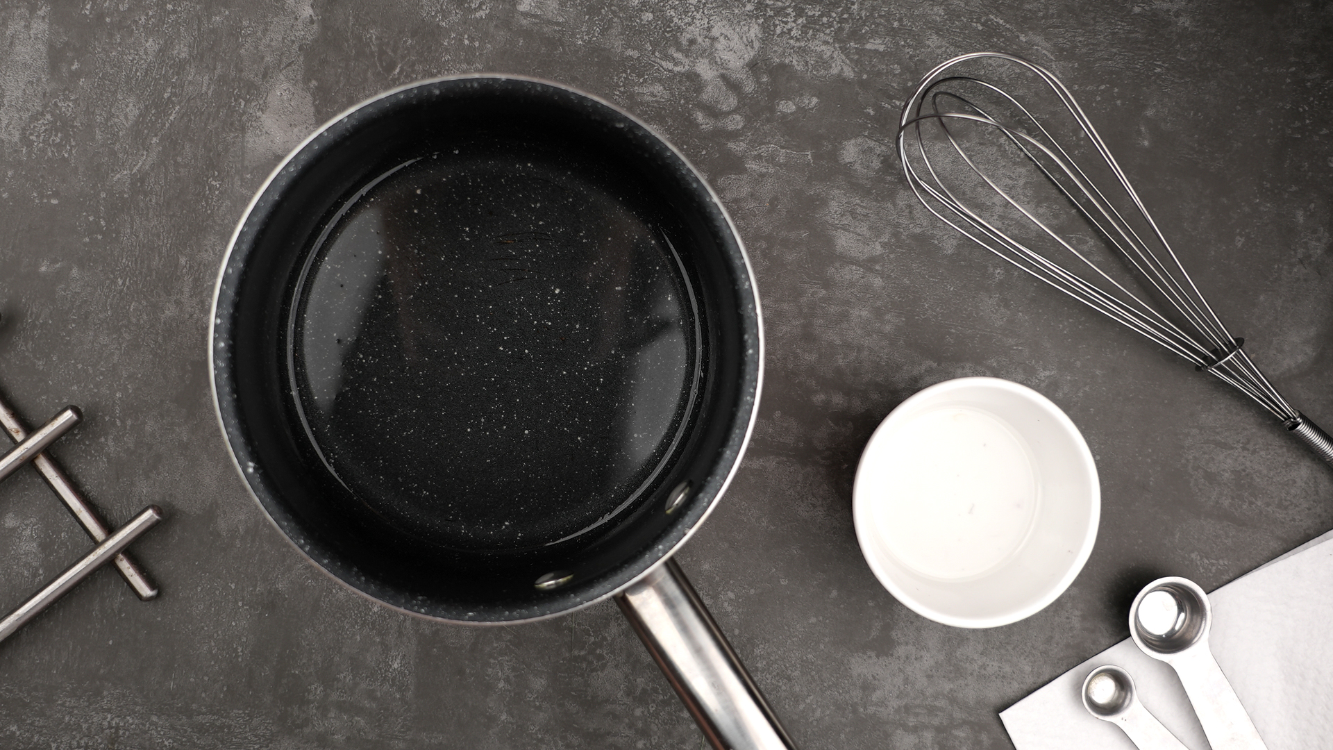 3 Ways to Melt Coconut Oil