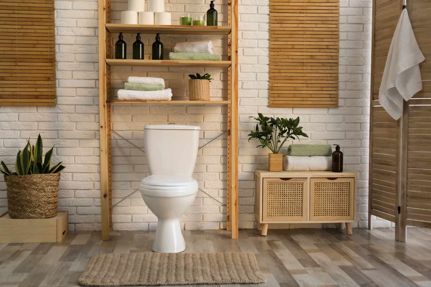 5 Bathroom Organizing Hacks to Maximize Every Inch of Space