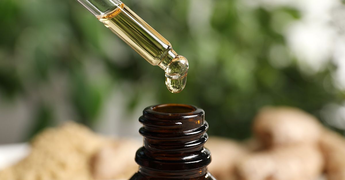 Ginger Oil: Benefits, Uses, and Side Effects