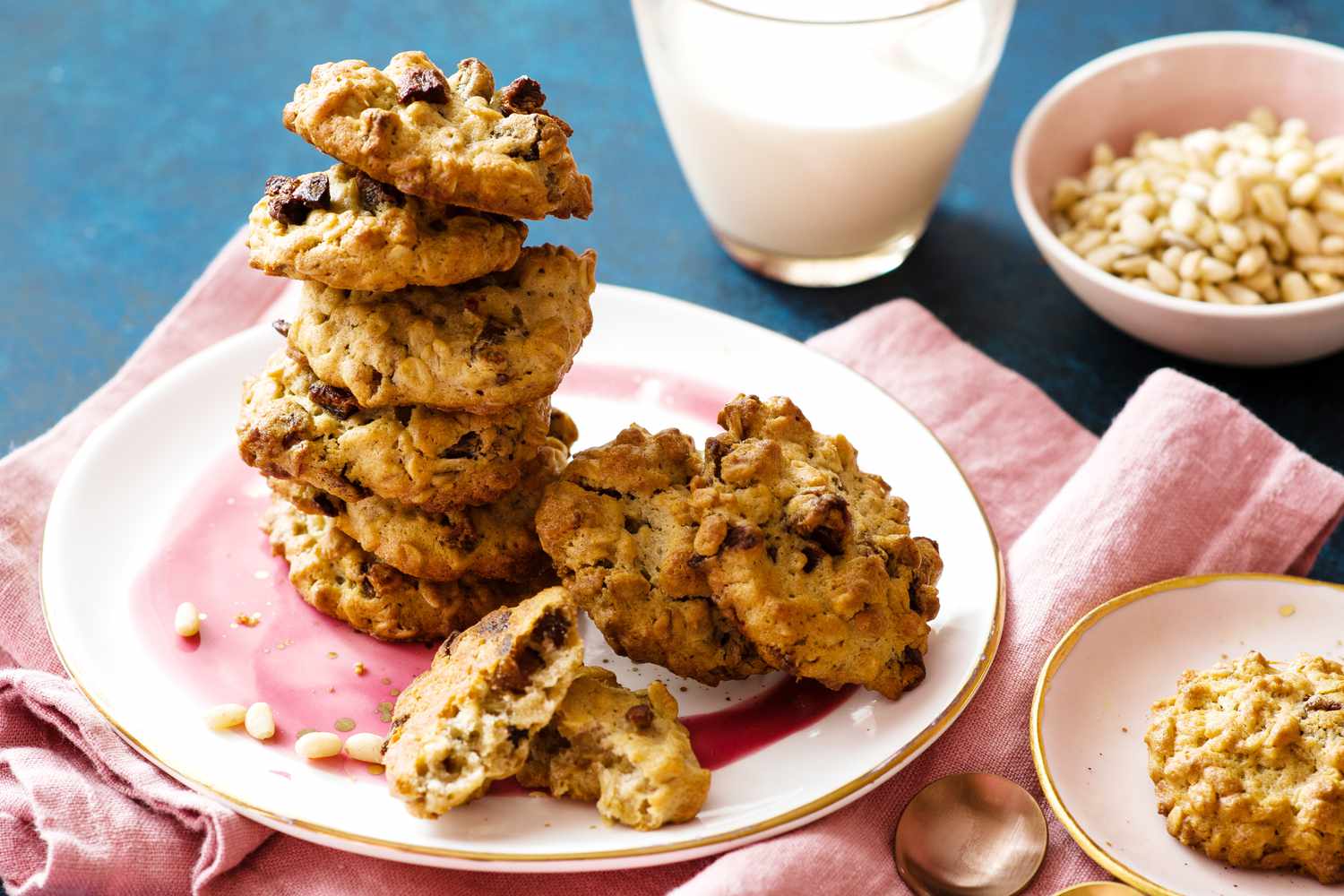 We Asked 9 Dietitians for Their Go-To Healthy Snacks, and They All Take Just Minutes to Make