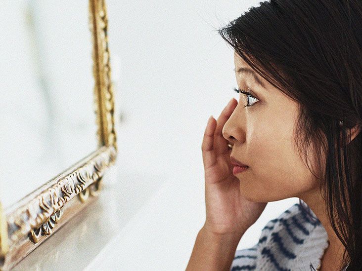 What are niacinamide and retinol good for?