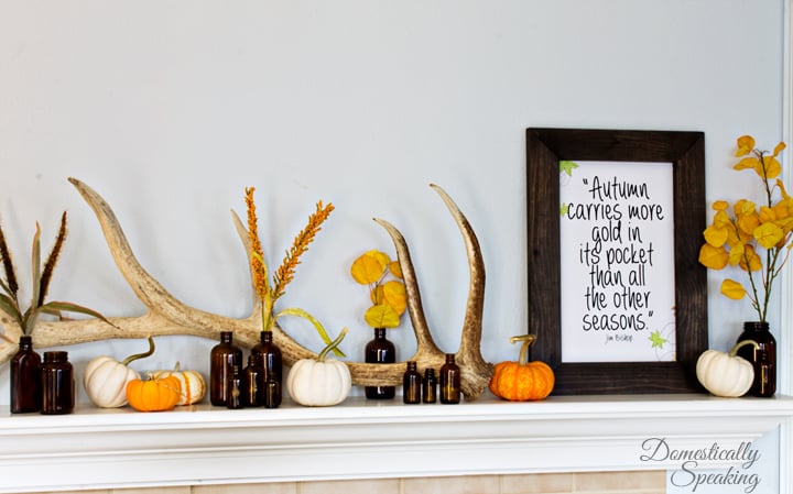 10 Perfect Thanksgiving Mantels